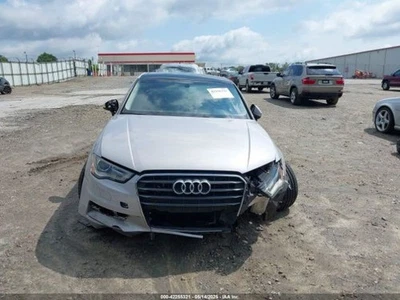 Driver Door Handle Exterior Assembly Front Fits 15-20 AUDI A3 4707066 - Image 1 of 4