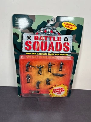 Conjunto de bonecos de ação Galoob Battle Squads COMBAT PLATOON #2 WWII 1" 1997 - Imagem 1 de 4
