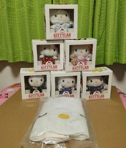 RARA BORSA TOTE HELLO KITTY x McDONALD’S KITTYLAB peluche e 5 bambole in scatola 35° Colla - Foto 1 di 13