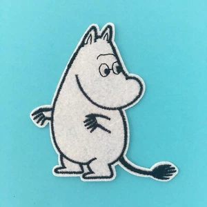 TOPPA APPLICATA RETRO MOOMIN MOOMINTROLL PERSONAGGIO RICAMATO CUCITA O FERRO SU - Foto 1 di 1