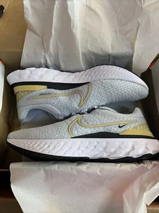 Nike React Infinity Run Flyknit 3 grau/gold DQ7830-008 Herren Gr. 13 - Bild 1 von 9