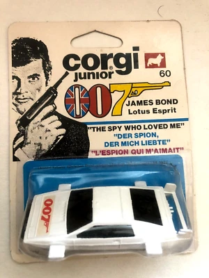 CORGI JUNIORS 60 JAMES BOND LOTUS ESPIRIT MINT on M CARD, VF BUBBLE HUSKY 1977 - Image 1 of 4