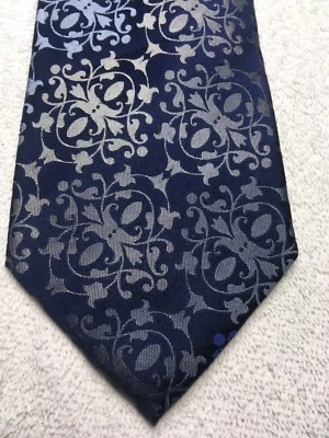ALFANI MENS TIE BLUE WITH GRAY AND SHADES OF BLUE 3.5 X 61 - Image 1 of 4