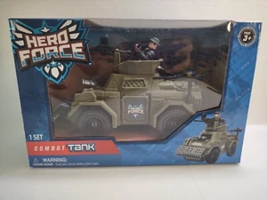 Hero Force Kampfpanzer mit Actionfigur und 9 Zubehörteilen Armee Spielzeug Militär - Bild 1 von 4