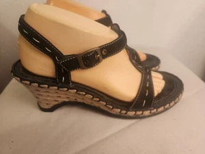 Indigo by Clarks Womens 8 M Black Buckle Strappy Wedge Sandals #8 - Picture 1 of 7