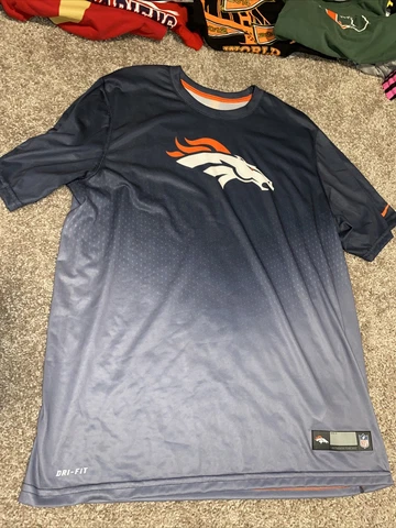 Nike Denver Broncos Activewear Dri Fit Shirt Cover