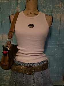 Canotta donna piccola colore: marrone chiaro nuova con etichetta taglio dettaglio cuore favola selvaggia  - Foto 1 di 6