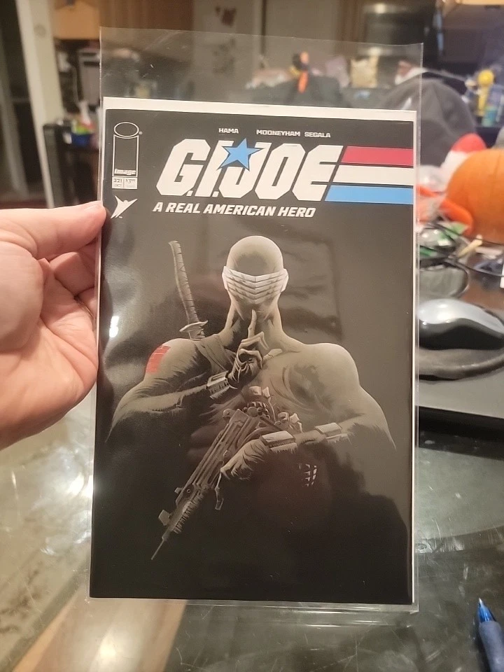 GI JOE #321 comic book Variant Limited Walmart NYCC 2025  exclusive brand new - Image 1 of 1