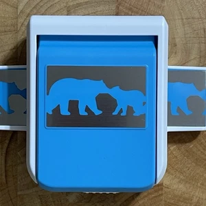 Creative Memories Decorative Border Punch NIB - Polar Bear 2022 (661009) - Picture 1 of 14
