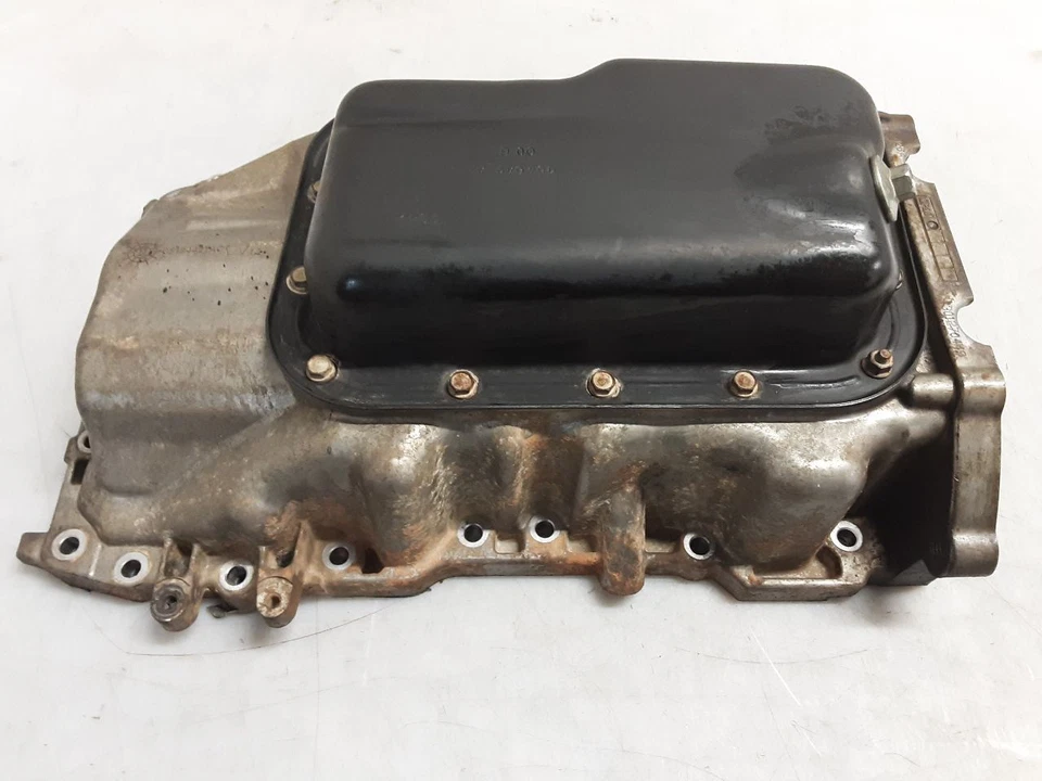 Jeep JK Wrangler OEM 3.6L Upper and Lower Oil Pan Adapter 2012-2018 156678 - Image 1 of 4