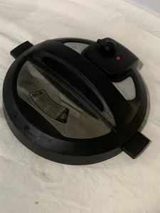 INSTANT POT 8 Qt. Pressure Cooker IP-DUO80 Replacement Part ~ Lid & Inner Gasket - Picture 1 of 3