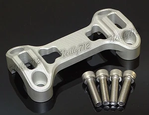 Handlebar Fat Bar Risers Clamp Top Upper Cover Silver Fit 2013-2016 BMW R1200GS - Picture 1 of 8