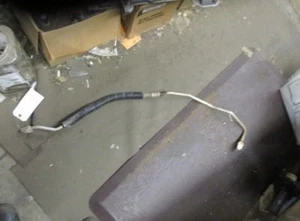 LAND ROVER AIR CONDITIONING PIPE DISCO II JUE108230 USED - Picture 1 of 2