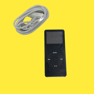 Apple A1137 1st Gen Black 4GB iPod Nano - Black #847 z64/93