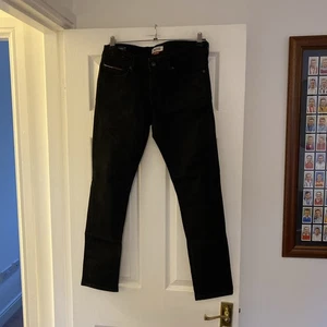 Tommy Hilfiger mens black skinny jeans W30 L30 - Picture 1 of 6