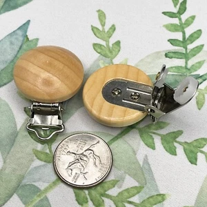 WOOD PACIFIER CLIP 14 pieces lot 30 mm Pacifier holder clip, beech wood - Picture 1 of 4