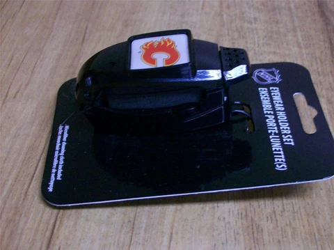 CALGARY FLAMES EYE GLASS HOLDER Cover