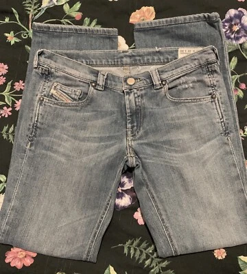 Diesel ‘Doozy’ Jeans W30 L30 (approx a UK Size 10)  - Image 1 of 2