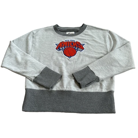 New York Knicks nba basketball nyc sports women’s medium cute fuzzy logo grey Cover