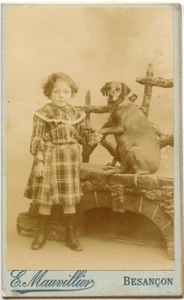Besançon Mauvillier CDV Piccola Bambina Con Cane Foto Antica Fine 19e S - Picture 1 of 2