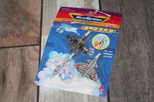 Micro Machines Gliders Pack of 3 Planes Galoob 1989 No. 16551 NEW! NAVY MARINES - Picture 1 of 7