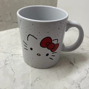 Taza de café moteada Sanrio Hello Kitty nueva - Imagen 1 de 6