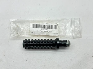 2014 Yamaha YZFR6 Rear Foot Peg Motorcycle Black OEM Footrest YZF R6 - Picture 1 of 4