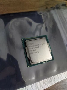 Intel Xeon E3-1226 v3 3.3GHz (3.7Ghz) Quad Core CPU Processor LGA1150 SR1R0 - Picture 1 of 1
