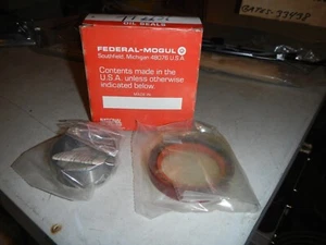 Crankshaft Seal Kit National Oil Seals 5066 NEW IN BOX - Picture 1 of 3