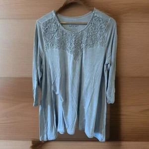 Torrid Super Soft Grey Crochet Sharkbite Hem Top Size 1X - Picture 1 of 2