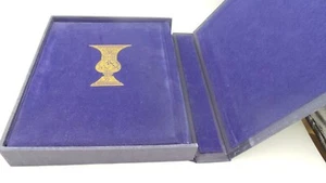 Die Haggada Judaica von Arthur Szyk; herausgegeben von Cecil Roth BLAUER SAMT mit HD-Etui - Bild 1 von 22
