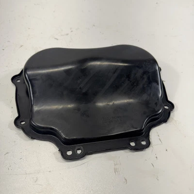 AUDI A6 C7 2012-2015 3,0 L MOTOR QUATTRO IZQUIERDA SUPERIOR CADENA DE DISTRIBUCIÓN CUBIERTA OEM Foto 1 de 4