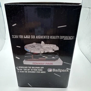 Star Wars SGA BOSTON RED SOX MLB SGA LIMITED EDITION FENWAY Millenium Falcon - Picture 1 of 7