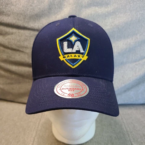 Los Angeles Galaxy Snapback MITCHELL and NESS Season Ticket Holder 2019 MLS Cover