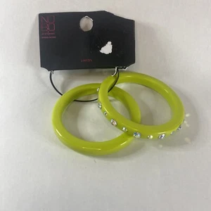 No Boundaries Neon Green Bangle Set Of 2 One With Rainbow Jewels On One NWT - Picture 1 of 13