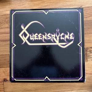 Queensryche Self-Titled DLP 19006 Vinyl LP 1983 EMI Records - Foto 1 di 3