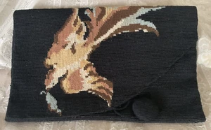 NEEDLEPOINT PURSE CLUTCH HANDBAG WITH BIRD SILK LINED  HANDMADE POSSIBLY - Picture 1 of 11