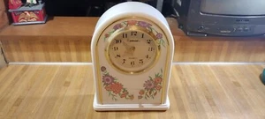 Vintage R Powall Quartz Plastic Mantel Clock,drawer,flowers,works great,rare! - Picture 1 of 8