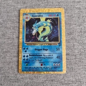 Gyarados HOLO Prism Base Set 2 Vending Golden Sticker Pokémon Card 90s Sparkle - Picture 1 of 3