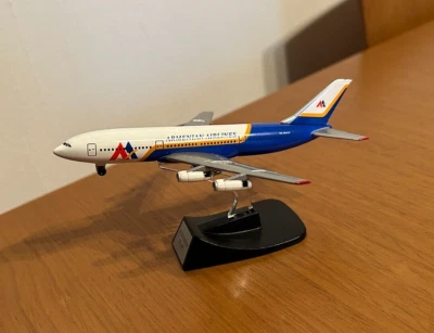 Aereo di linea - Ilyushin IL-86 Compagnie Aeree Armene  - Fabbri - 1/460 - Immagine 1 di 3