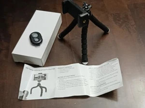Marlboro Promo Flexible Mini Tripod With Bluetooth Shutter for Smartphone - Picture 1 of 5