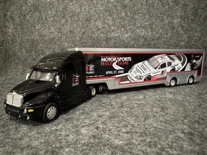 2006 DALE EARNHARDT Motorsports Hall of Fame Tribute 1:64 Diecast Hauler NASCAR - Picture 1 of 18