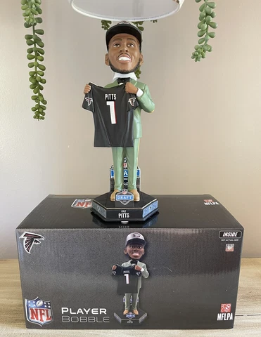 KYLE PITTS Atlanta Falcons / Florida Gators 2021 NFL Draft Day Bobblehead #/321 Cover