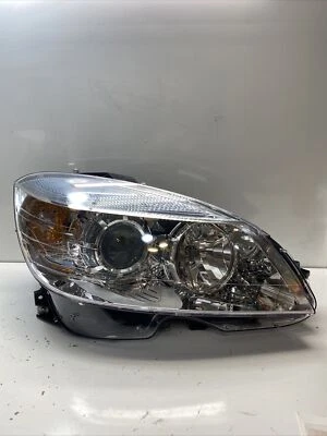 Faro halógeno delantero para 08-11 mercedes-benz clase c pasajero derecho Foto 1 de 4