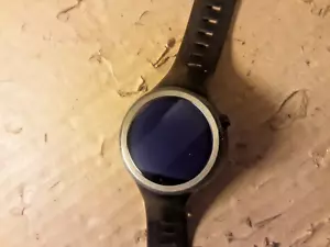 MOTOROLA MOTO 360 NUR WASSERDICHT SMARTWATCH, BITTE LESEN - Bild 1 von 7