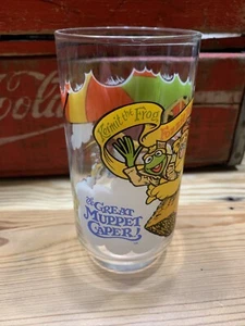 Vintage 1981 McDonalds The Great Muppet Caper Collectors Glass - Picture 1 of 7