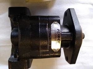 FORCE 703812 HYDRAULIC PUMP - Picture 1 of 6