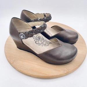 Aetrex Sandals Womens 7 Brown Leather Orthopedic Ankle Strap Wedge - Picture 1 of 12