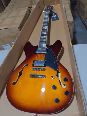 Guitarra Eléctrica 335 para Diestros, Cuerpo Semi-Hueco, Color VS, RI00412510160WW Foto 1 de 2