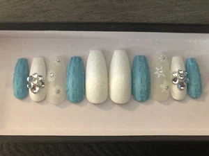 winter wonderland Press On Nails - Picture 1 of 1